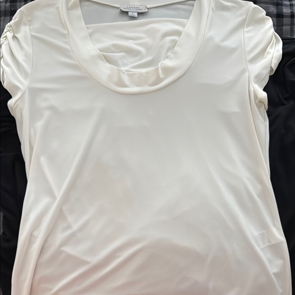 Ann Taylor White Puff Sleeve Ruffled Blouse